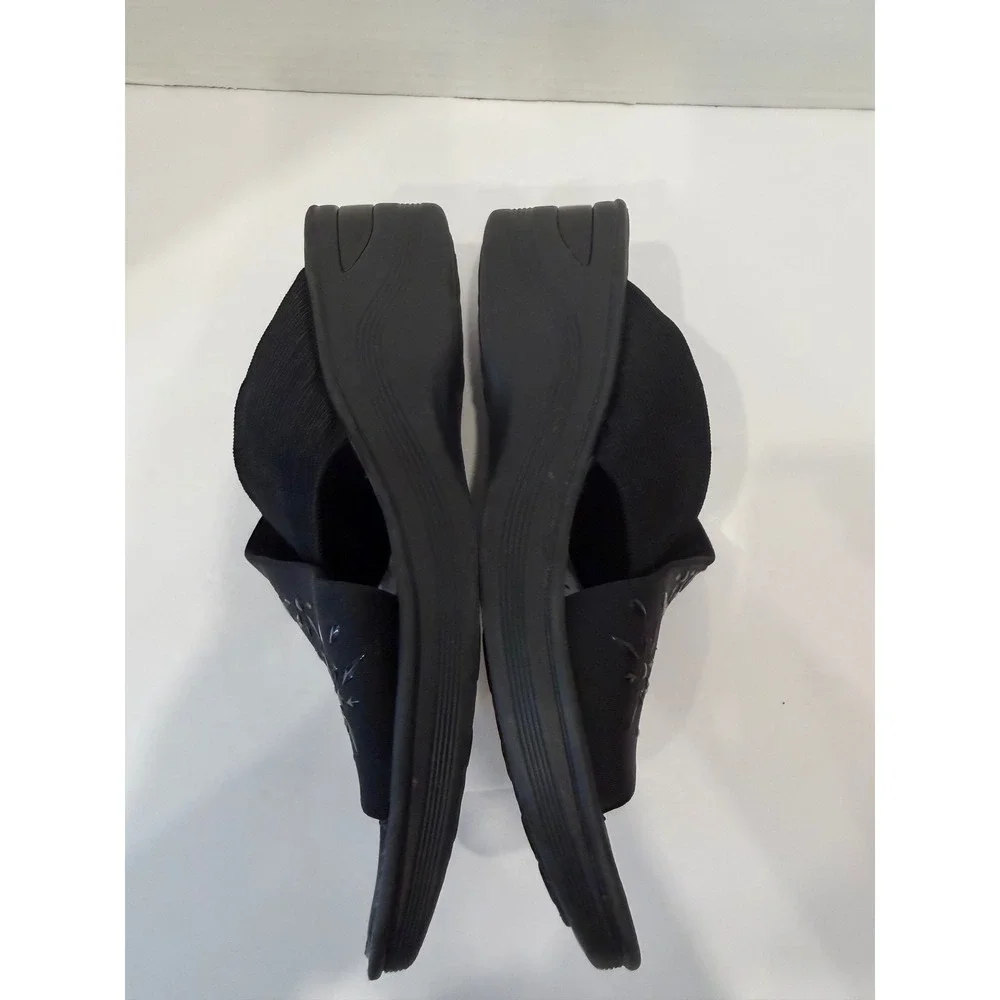 Bzees Desire Slide Black Stretch Criss Cross Comfort Wedge Sandals Sz 11M
